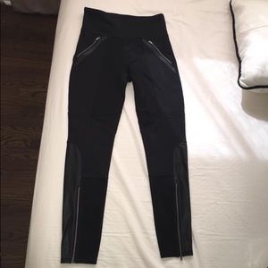 Athleta leggings